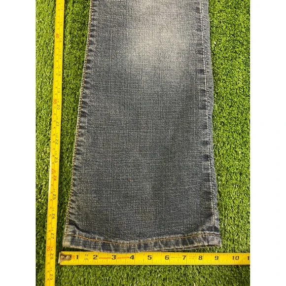 Levi 515 Signature Women Medium Wash Mid Rise Bootcut Jeans Blue Size 8S - Picture 2 of 9